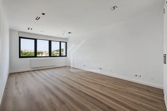 Pronájem bytu 2+kk, Praha - Holešovice, Jankovcova, 65 m2