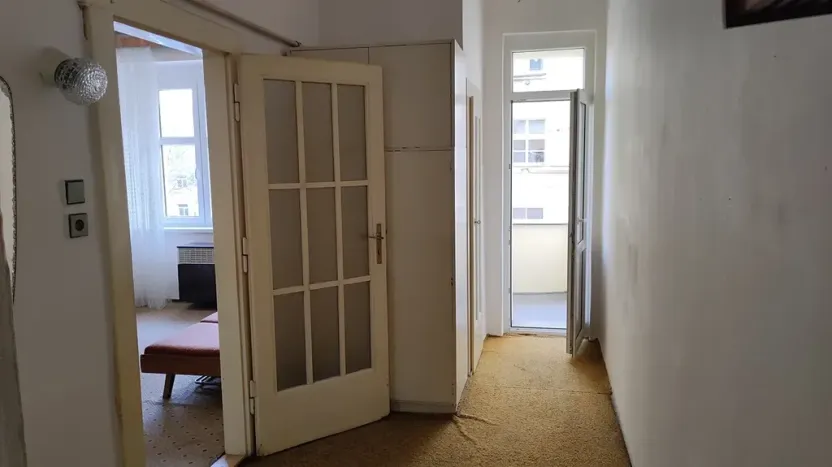 Pronájem bytu 2+kk, Praha - Žižkov, Buchovcova, 47 m2