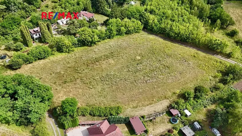 Prodej komerčního pozemku, Liběchov, 7548 m2