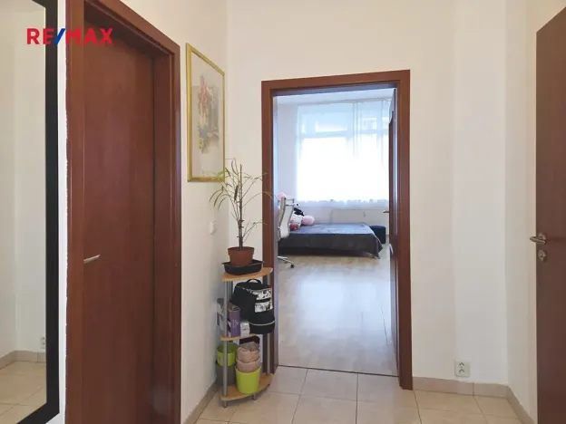 Pronájem bytu 1+kk, Praha - Stodůlky, Petržílkova, 42 m2