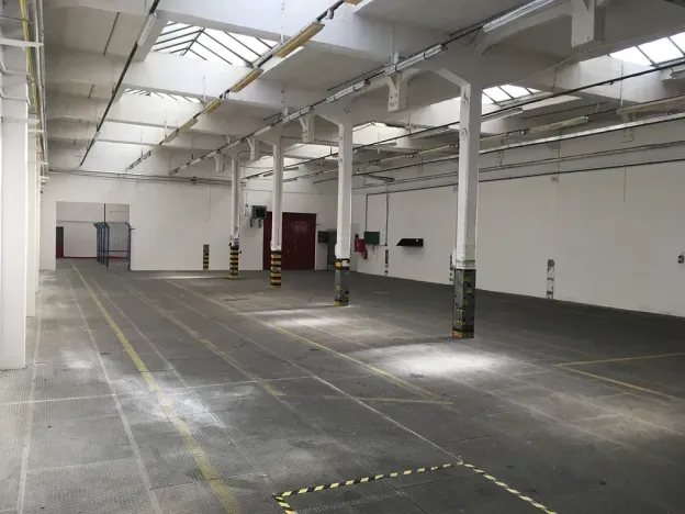 Pronájem skladu, Brno, Valchařská, 598 m2