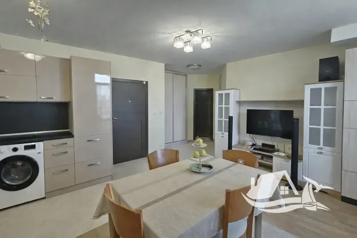 Prodej bytu 2+kk, Pomorie, Bulharsko, 65 m2