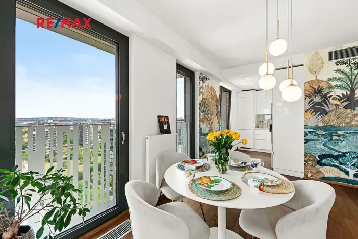 Pronájem bytu 2+kk, Praha - Žižkov, Olšanská, 71 m2