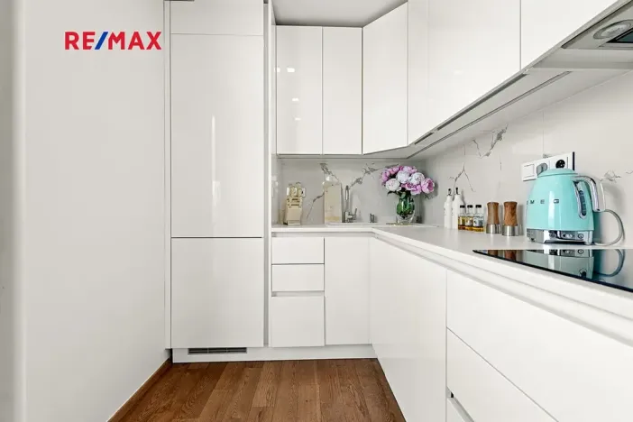 Pronájem bytu 2+kk, Praha - Žižkov, Olšanská, 71 m2