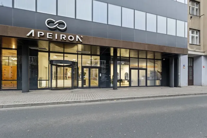 Pronájem obchodního prostoru, Praha - Karlín, Sokolovská, 363 m2