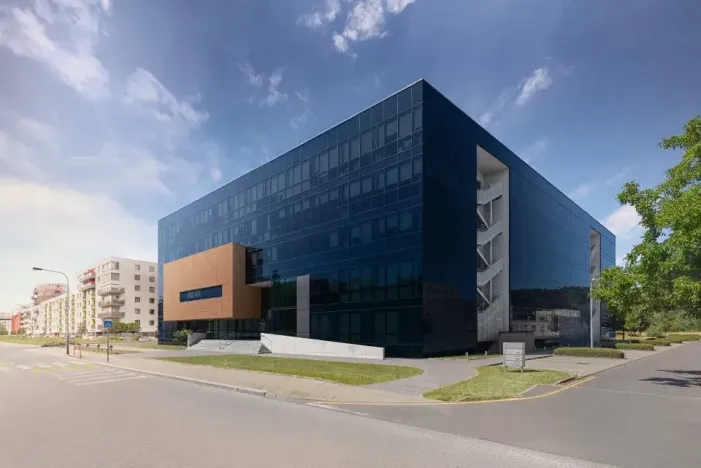 Pronájem kanceláře, Praha - Modřany, Mezi vodami, 250 m2