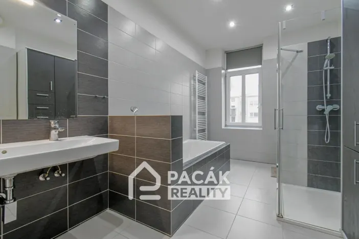 Prodej bytu 3+1, Přerov, Sušilova, 100 m2