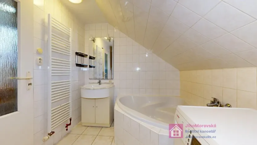 Prodej rodinného domu, Břeclav - Poštorná, Julia Fučíka, 275 m2