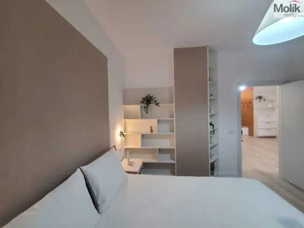 Prodej bytu 2+kk, Drač, 63 m2