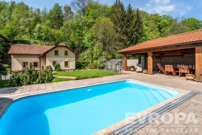 Prodej rodinného domu, Dolní Lánov, 140 m2