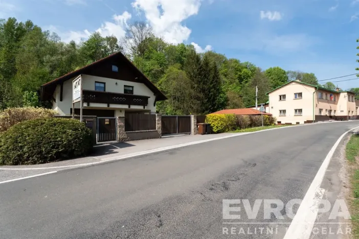 Prodej rodinného domu, Dolní Lánov, 140 m2