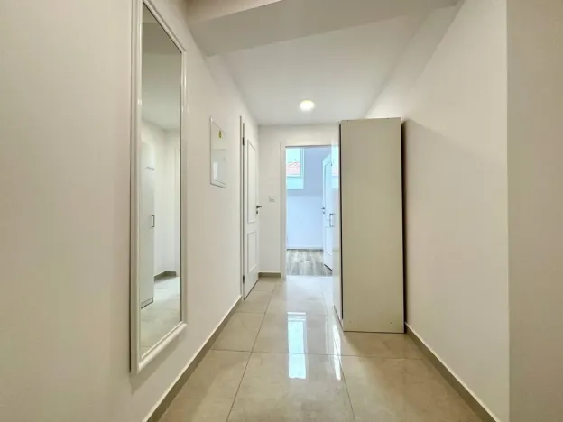 Pronájem bytu 1+kk, Praha - Nové Město, Biskupská, 49 m2