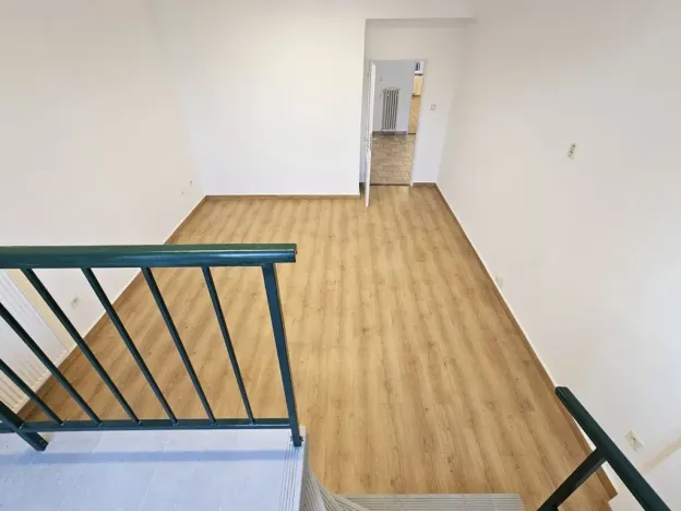 Pronájem obchodního prostoru, Praha, Pod Nuselskými schody, 105 m2