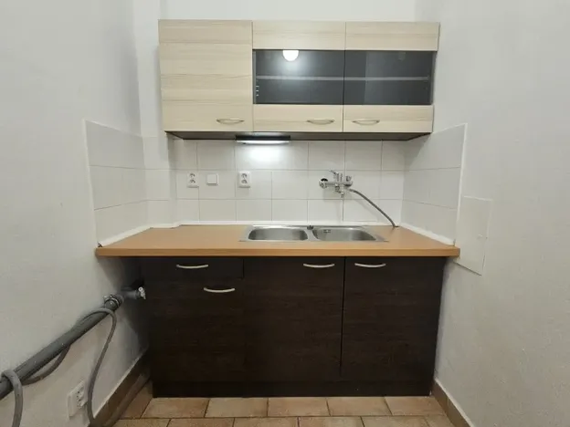 Pronájem obchodního prostoru, Praha, Pod Nuselskými schody, 105 m2