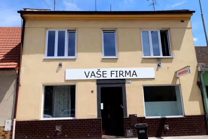 Pronájem kanceláře, Brno - Židenice, Stejskalova, 73 m2