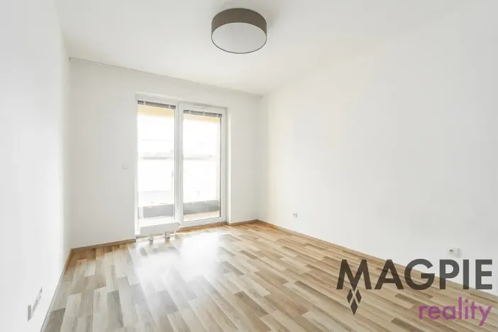 Prodej bytu 2+kk, Praha - Uhříněves, Oty Bubeníčka, 45 m2