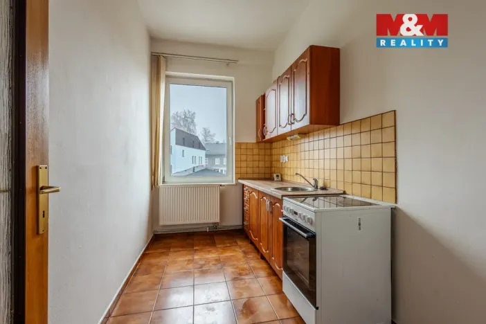 Pronájem bytu 3+1, Nový Bor, Tržní náměstí, 85 m2