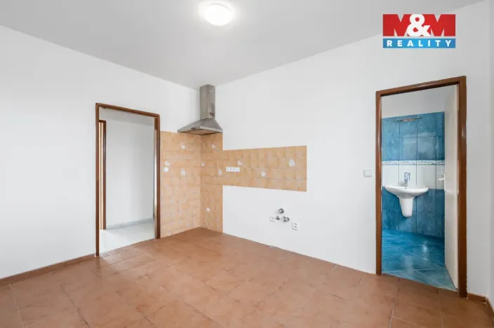 Prodej bytu 3+1, Srby, 72 m2