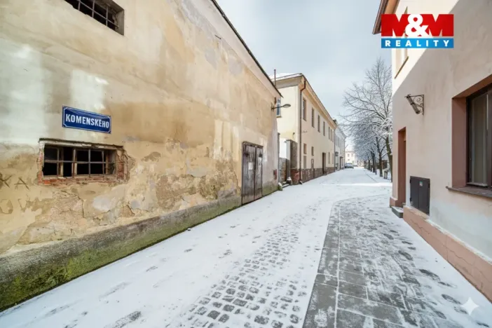 Prodej obchodního prostoru, Polička - Polička-Město, Komenského, 476 m2