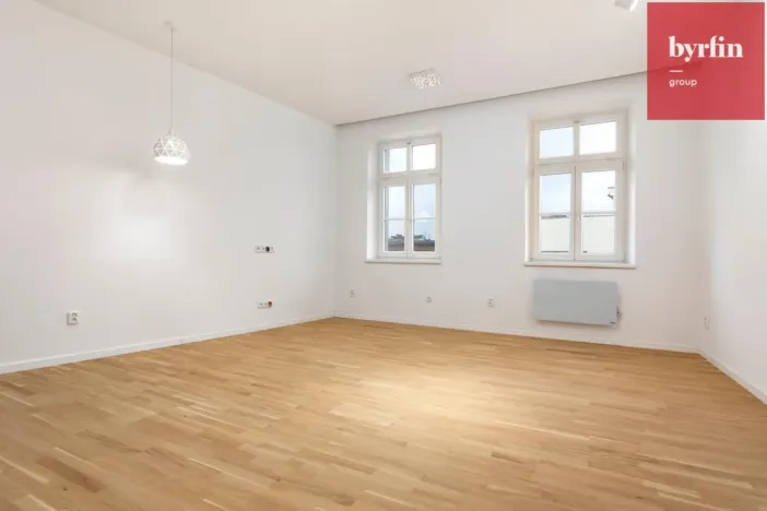 Pronájem bytu 3+kk, Opava, Dolní náměstí, 100 m2