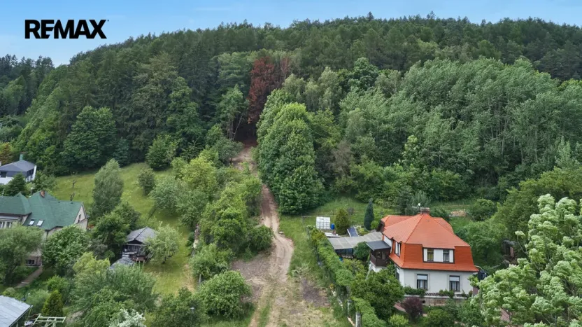 Prodej pozemku pro bydlení, Hronov, Mikoláše Alše, 1868 m2