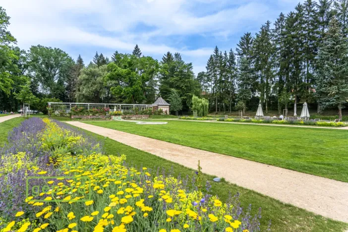 Pronájem bytu 2+kk, Slaný - Kvíček, U Benaru, 50 m2