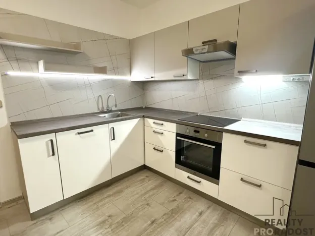 Pronájem bytu 2+kk, Olomouc, Michalská, 70 m2