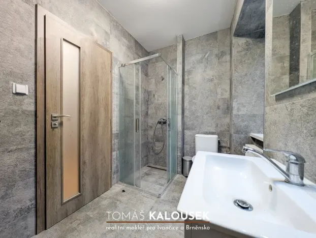 Pronájem bytu 3+kk, Dolní Kounice, Masarykovo náměstí, 61 m2