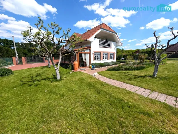 Prodej rodinného domu, Šťáhlavy, K Bažantnici, 160 m2