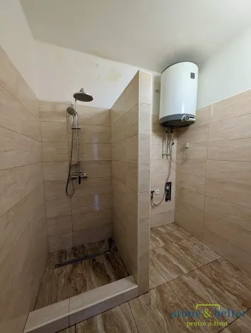 Pronájem bytu 2+kk, Louny, Poděbradova, 48 m2