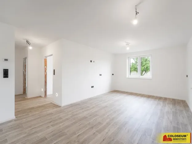 Prodej rodinného domu, Hrádek, 105 m2