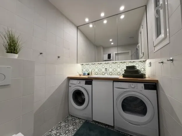 Pronájem bytu 1+kk, Praha - Vinohrady, Šrobárova, 36 m2