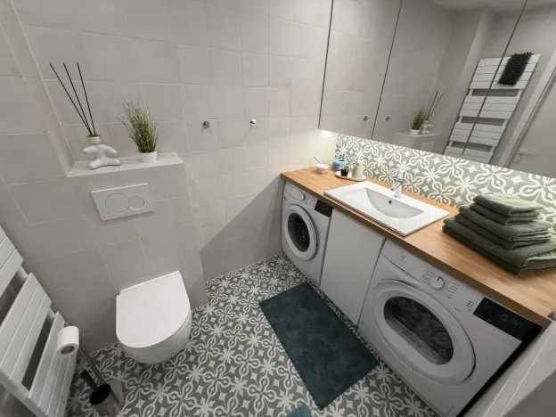 Pronájem bytu 1+kk, Praha - Vinohrady, Šrobárova, 36 m2