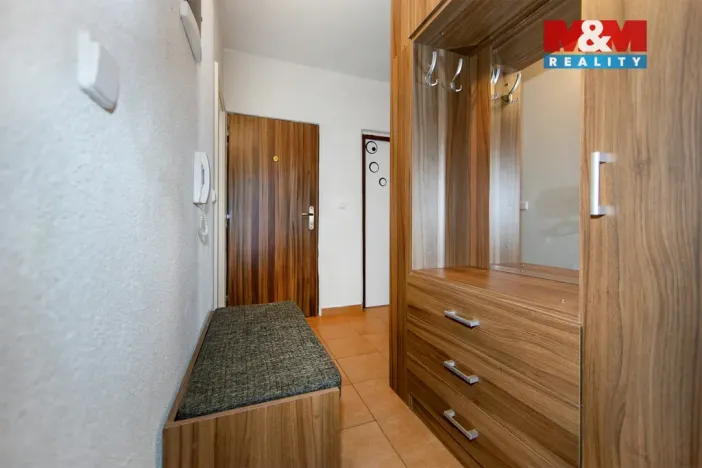 Prodej bytu 3+1, Toužim, Sídliště, 85 m2