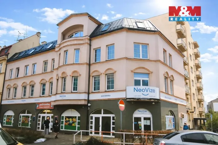 Pronájem kanceláře, Český Těšín, Hlavní třída, 35 m2