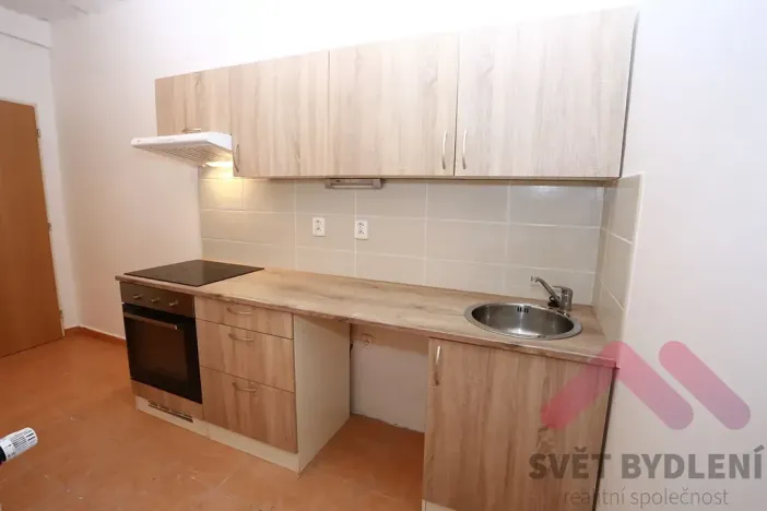 Pronájem bytu 2+1, Praha - Vršovice, Tolstého, 44 m2