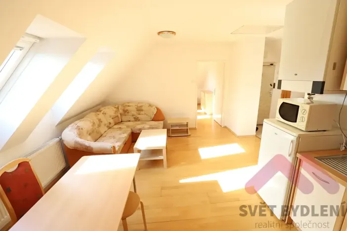 Pronájem bytu 2+kk, Praha - Radlice, Na Farkáně III, 57 m2