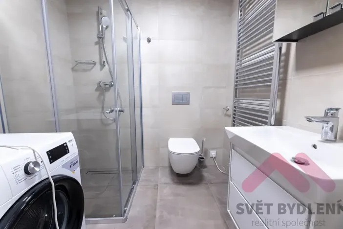 Pronájem bytu 2+kk, Praha - Řepy, Laudova, 62 m2