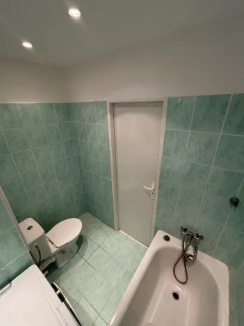 Pronájem bytu 1+kk, Hradec Králové, Severní, 27 m2