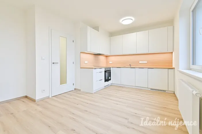 Pronájem bytu 2+kk, Brno, Jižní, 36 m2
