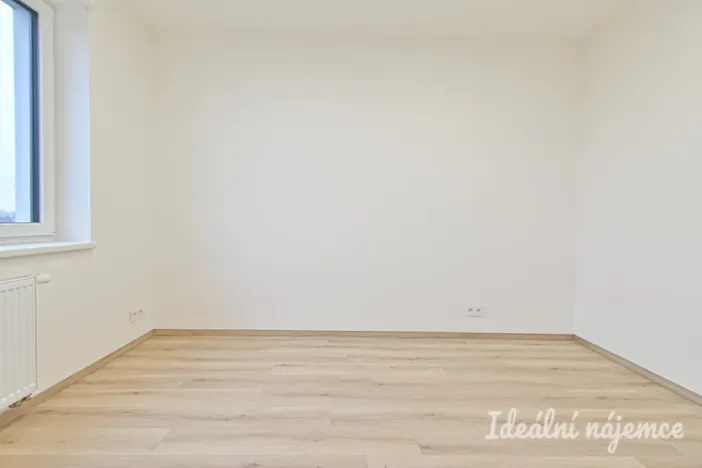 Pronájem bytu 2+kk, Brno, Jižní, 36 m2