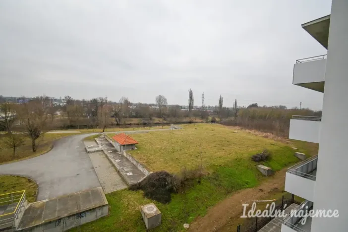 Pronájem bytu 2+kk, Brno, Jižní, 36 m2