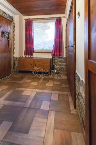 Prodej bytu 3+1, Libiš, Příčná, 92 m2