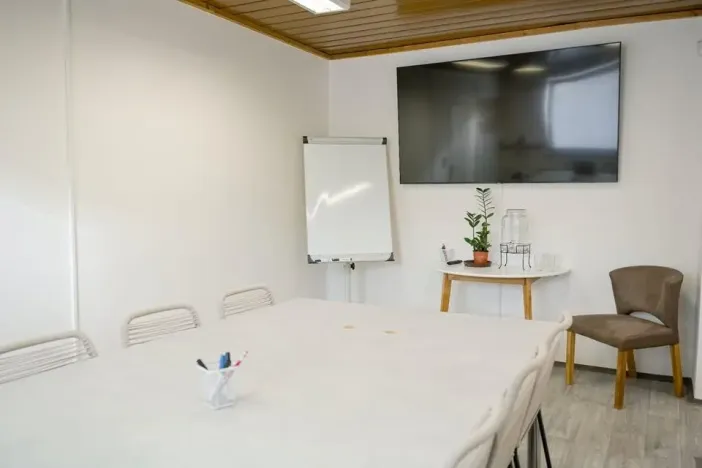 Pronájem kanceláře, Praha - Holešovice, Přístavní, 25 m2