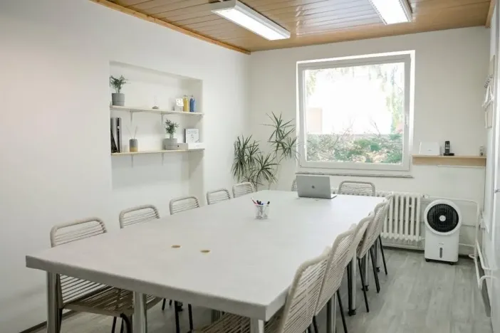 Pronájem kanceláře, Praha - Holešovice, Přístavní, 25 m2