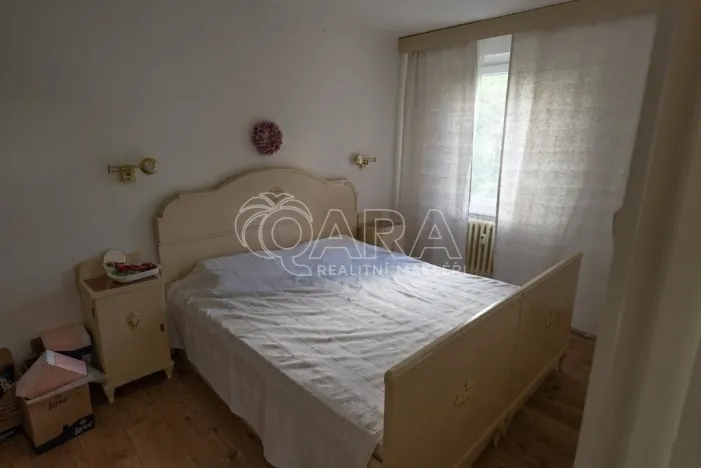 Pronájem bytu 3+1, Praha - Troja, Svídnická, 74 m2