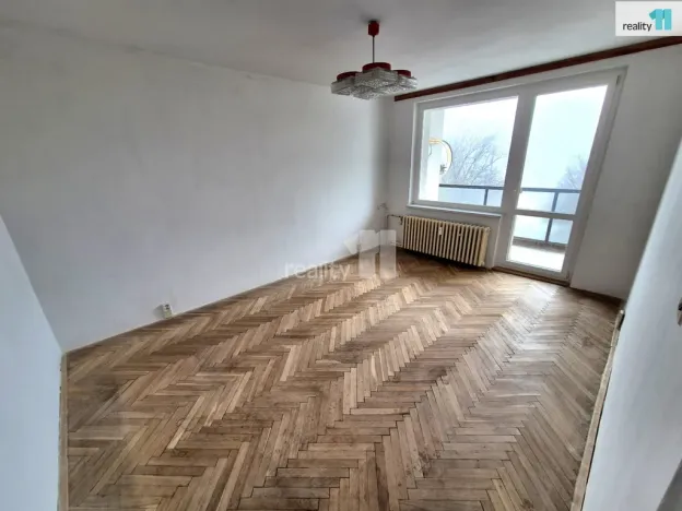 Prodej bytu 3+1, Aš, Dobrovského, 65 m2