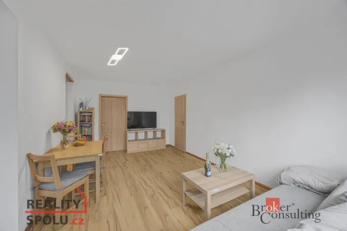 Prodej bytu 3+1, Praha - Strašnice, Černokostelecká, 64 m2