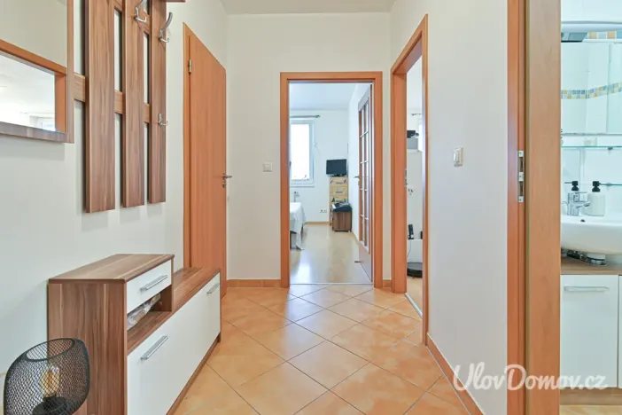 Prodej bytu 2+kk, Praha - Háje, Jurkovičova, 61 m2