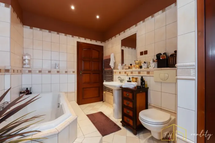 Prodej bytu 3+1, Ústí nad Labem - Klíše, Bezručova, 98 m2